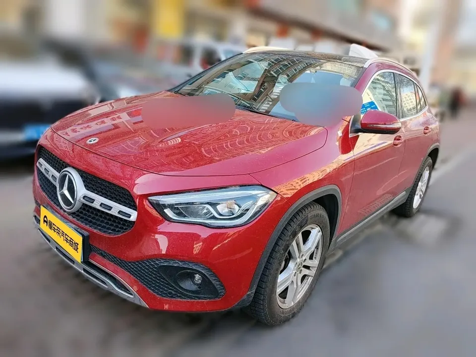 Mercedes-Benz GLA 2024