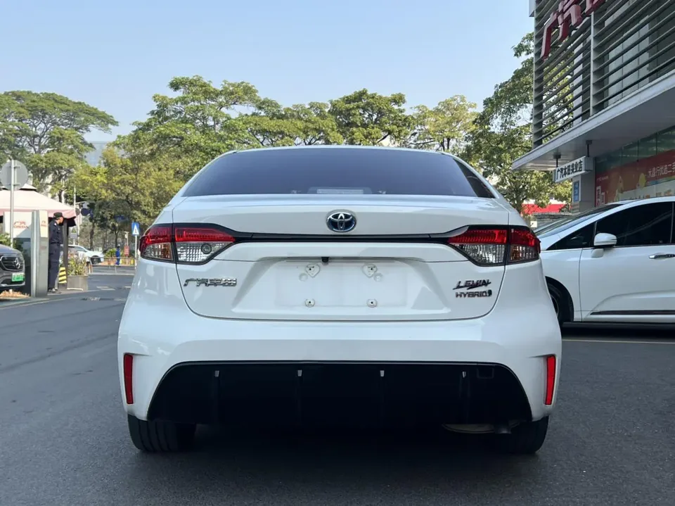 Toyota Levin Levin Hybrid 1.8L Sports Edition 2023 — миниатюра 2