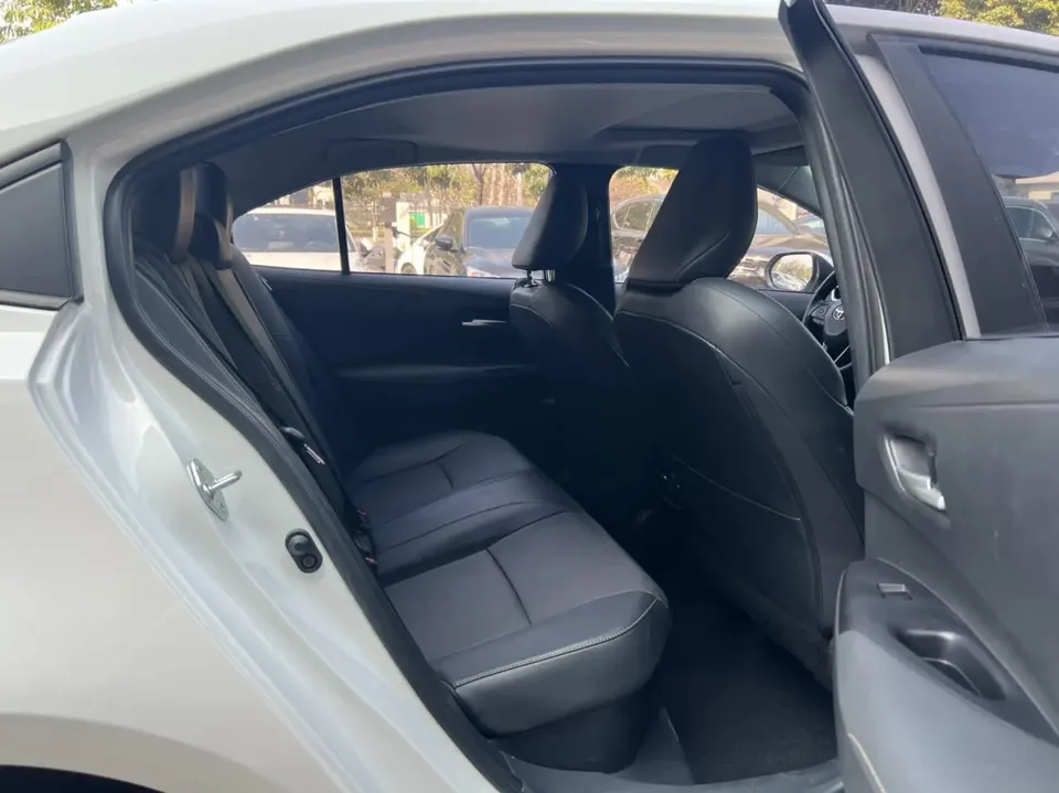 Toyota Levin Levin Hybrid 1.8L Sports Edition 2023 — миниатюра 5