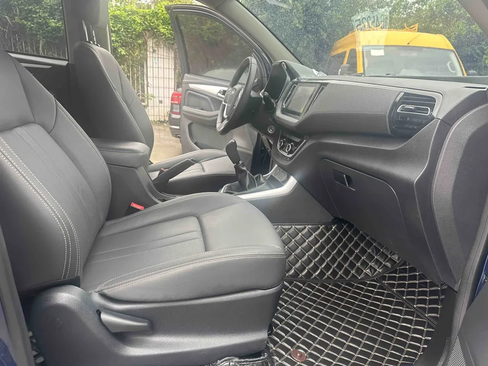 Isuzu RE-MAX Classic Ruimai 2.8T 2WD Diesel Standard Wheelbase Comfort Edition JE493 2025 — миниатюра 3