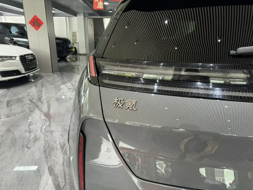 Zeekr X ZEEKR X 2025 five-seat rear-wheel drive sports version 2025 — миниатюра 3