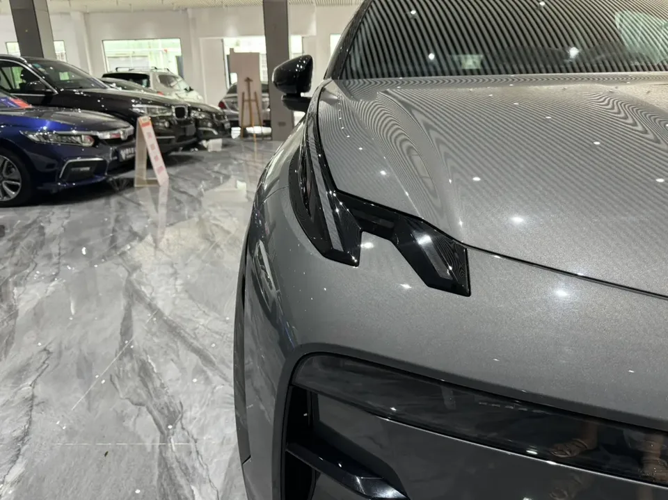 Zeekr X ZEEKR X 2025 five-seat rear-wheel drive sports version 2025 — миниатюра 5