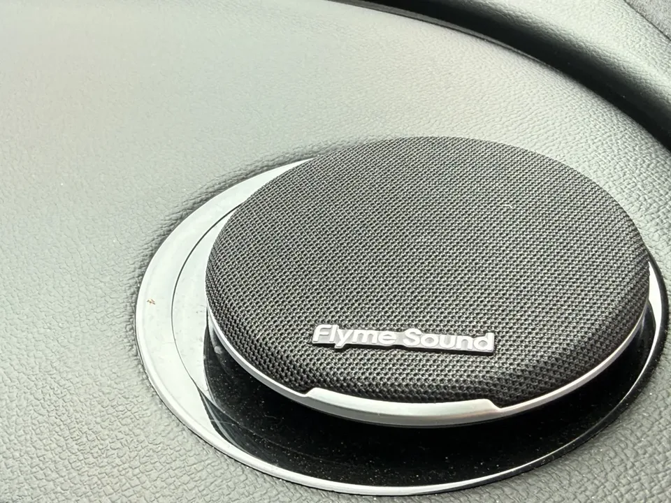 Geely Galaxy Star 8 PHEV Galaxy Star 8 PHEV 2025 130km EM-i Flagship Edition 2026 — thumbnail 3