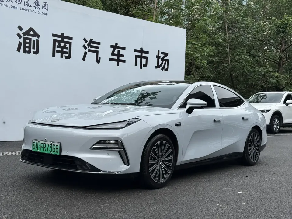 Geely Galaxy Star 8 PHEV 2026