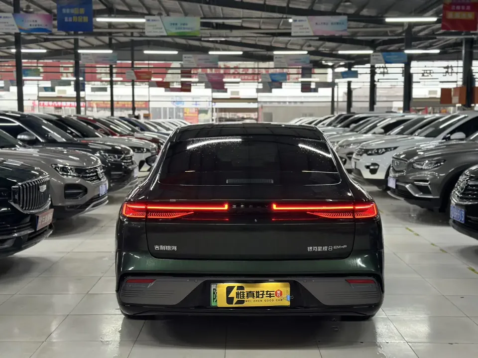 Geely Galaxy Star 8 PHEV 130km EM-P Starship Edition 2025 — миниатюра 2
