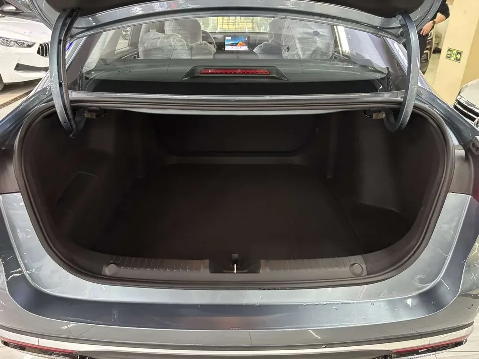 Geely Galaxy Star 6 Galaxy Star 6 2026 Model 125km/h Comfort Edition 2026 — миниатюра 3