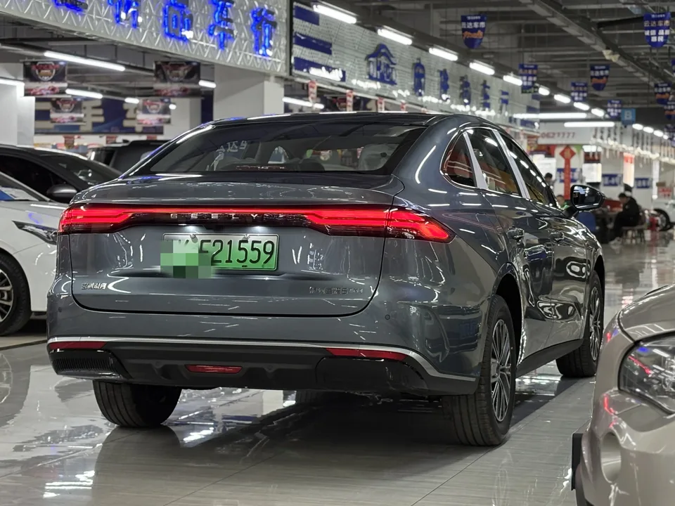 Geely Galaxy Star 6 Galaxy Star 6 2026 Model 125km/h Comfort Edition 2026 — миниатюра 4