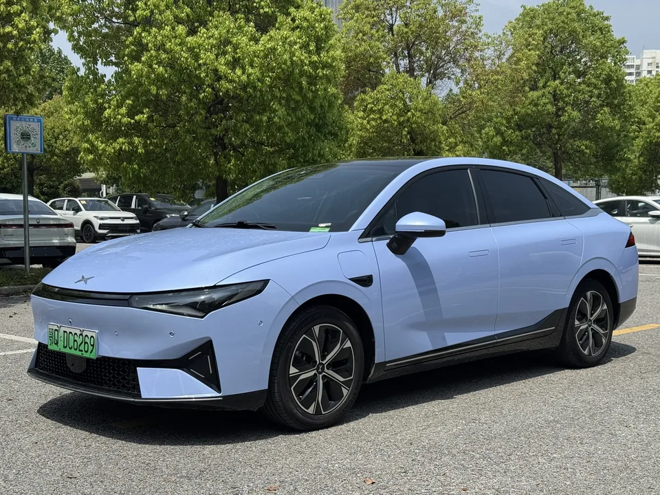 XPeng P5 2022