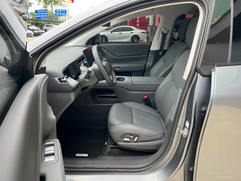 XPeng G6 625 Long-range Max Flagship Edition 2025 — миниатюра 4