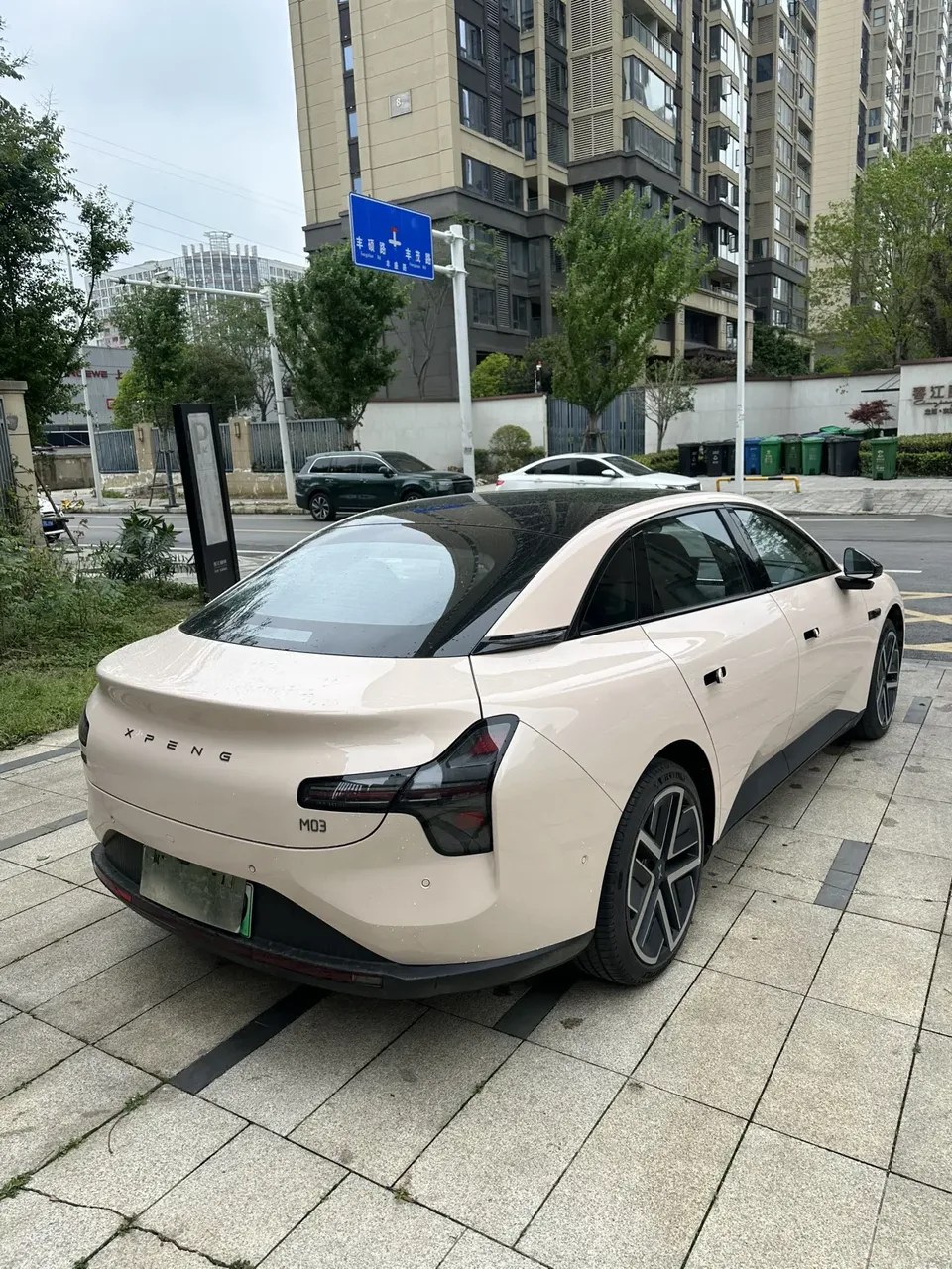 XPeng Xiaopeng MONA M03 600 Ultra-long-range Max version 2025 — миниатюра 4