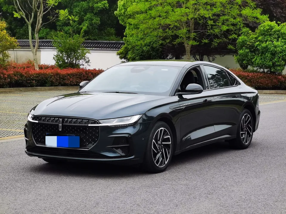 Lincoln Z 2023