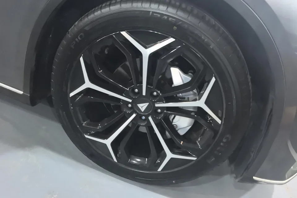 Deepal dark blue SL03 200 Max Extended Range Edition 2024 — миниатюра 2