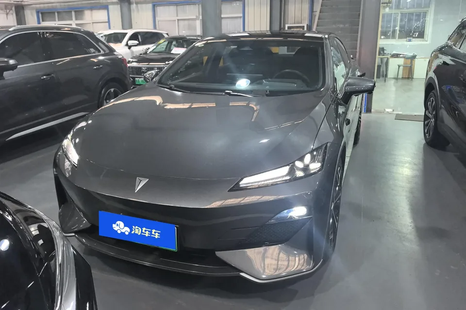 Deepal dark blue SL03 200 Max Extended Range Edition 2024 — миниатюра 4