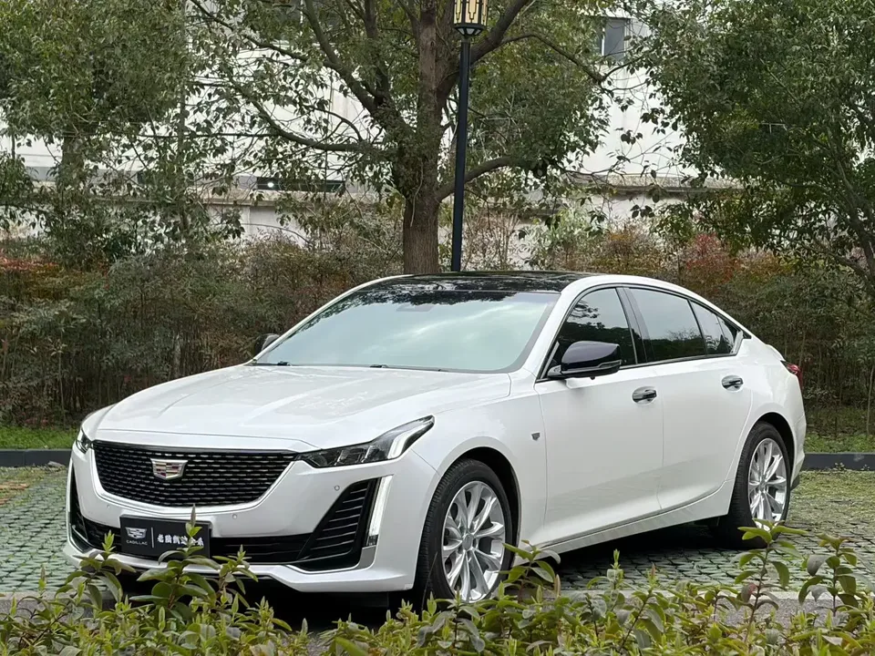 Cadillac CT5 2023