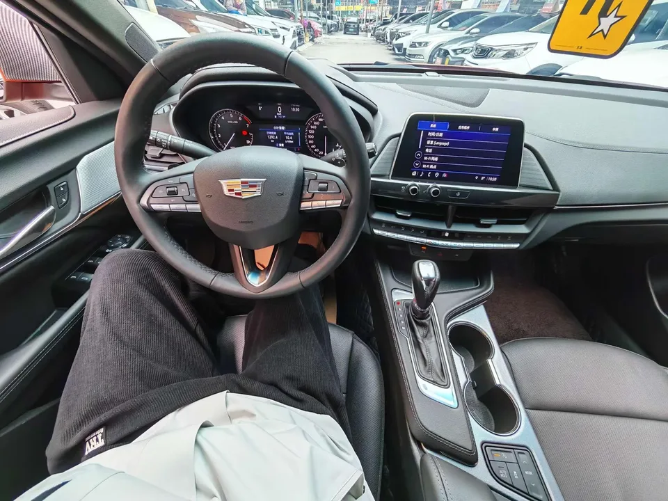 Cadillac CT4 Cadillac CT4 2023 25T Luxury Edition 2023 — миниатюра 3