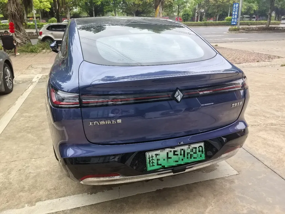 Baojun Enjoy PHEV 140km Standard Edition 2026 — миниатюра 2