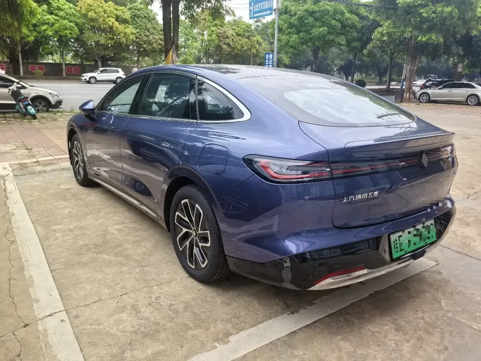 Baojun Enjoy PHEV 140km Standard Edition 2026 — миниатюра 4