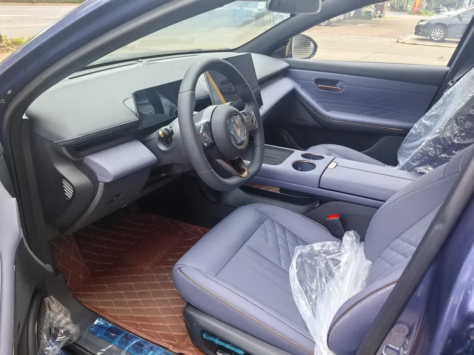 Baojun Enjoy PHEV 140km Standard Edition 2026 — миниатюра 5