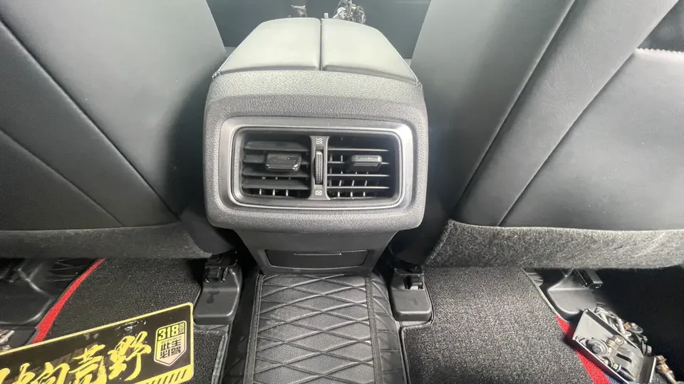BAIC Beijing Off-road BJ40 2.0D Automatic 4WD Blade Hero Glory Edition 2024 — миниатюра 3