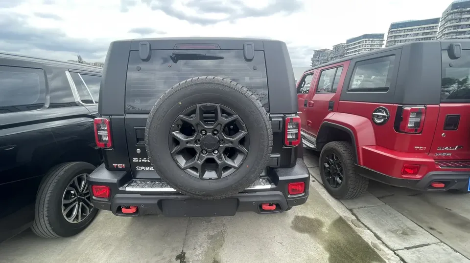 BAIC Beijing Off-road BJ40 2.0D Automatic 4WD Blade Hero Glory Edition 2024 — миниатюра 5