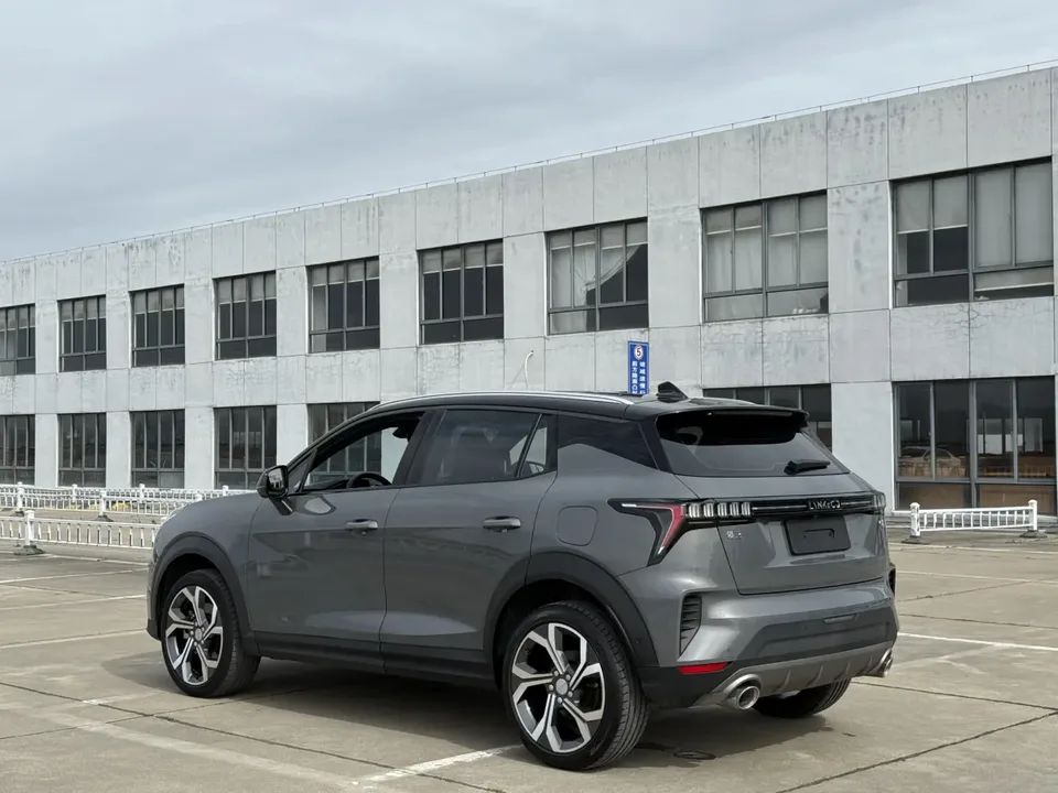 Lynk & Co 06 Lynk & Co 06 2023 Remix 1.5T Halo 2023 — миниатюра 2