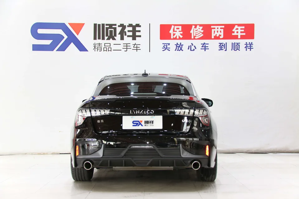 Lynk & Co 03 Lynk & Co 03 2022 2.0TD DCT Jin Plus 2022 — thumbnail 2