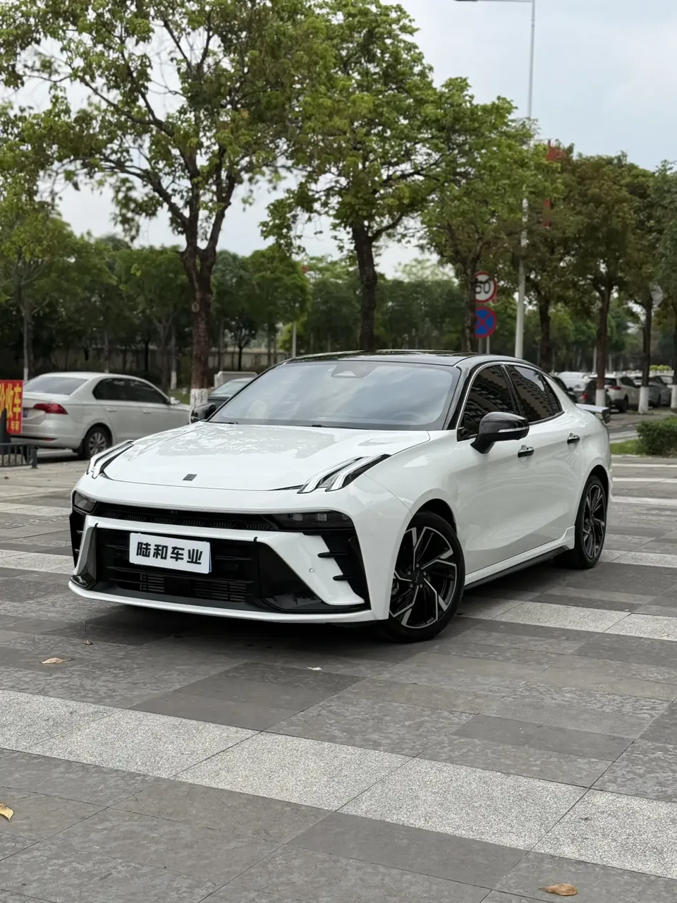 Lynk & Co 03 2025