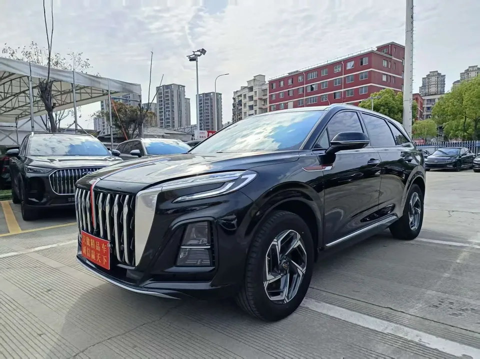 Hongqi HS3 2024