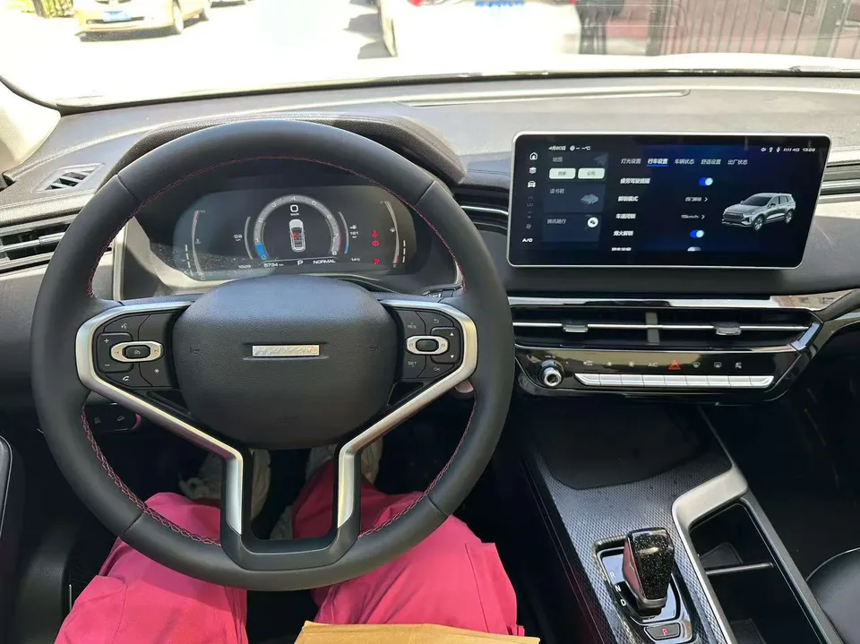 Haval Harvard Red Rabbit 1.5T Excellent Model 2025 — миниатюра 3