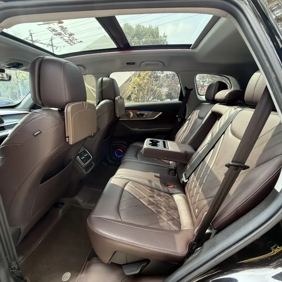 Chery Tiggo 8 Pro Tiggo 8 PRO 2024 Champion Edition 390T 2WD Peak Edition 5 Seaters 2023 — миниатюра 5