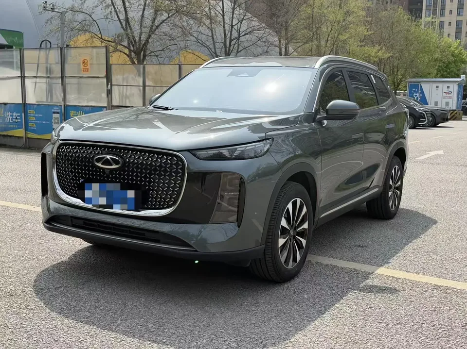 Chery Tiggo 8 PLUS 2025