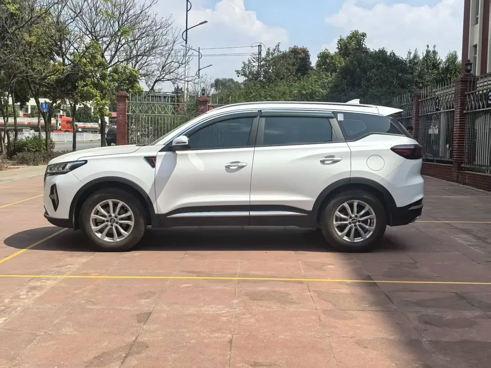 Chery Tiggo 7 Plus 1.5T CVT luxury model 2022 — миниатюра 4