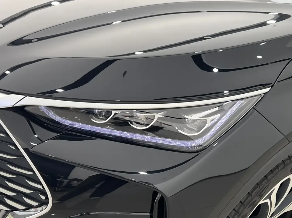 BYD Tang DM Intelligent Driving Edition DM-i 115KM Flagship Model 2025 — миниатюра 3