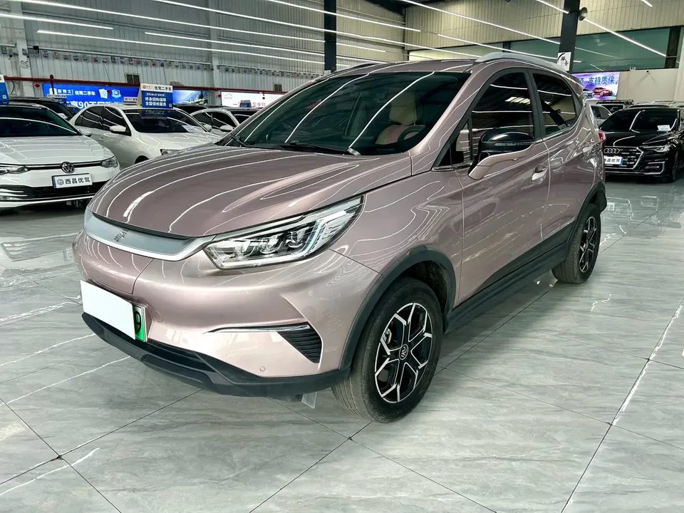 BYD Yuan Pro Yuan Pro 2023 401KM Deluxe 2023 — photo 1, buy with delivery to Moscow