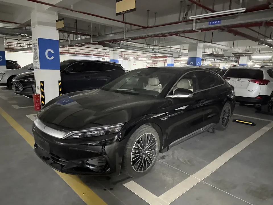 BYD Han DM 2025