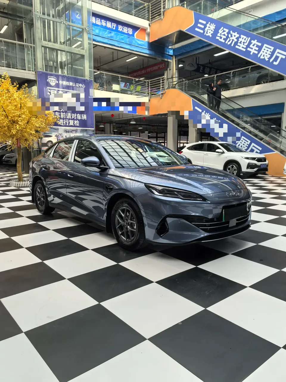 BYD Seal 06DM Intelligent Driving Edition DM-i 80KM Luxury Edition 2025 — миниатюра 2