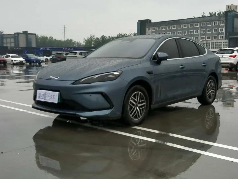 BYD Seal 05DM 2025