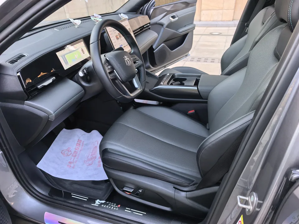 BYD Qin L EV 470km Leading Model 2025 — миниатюра 4