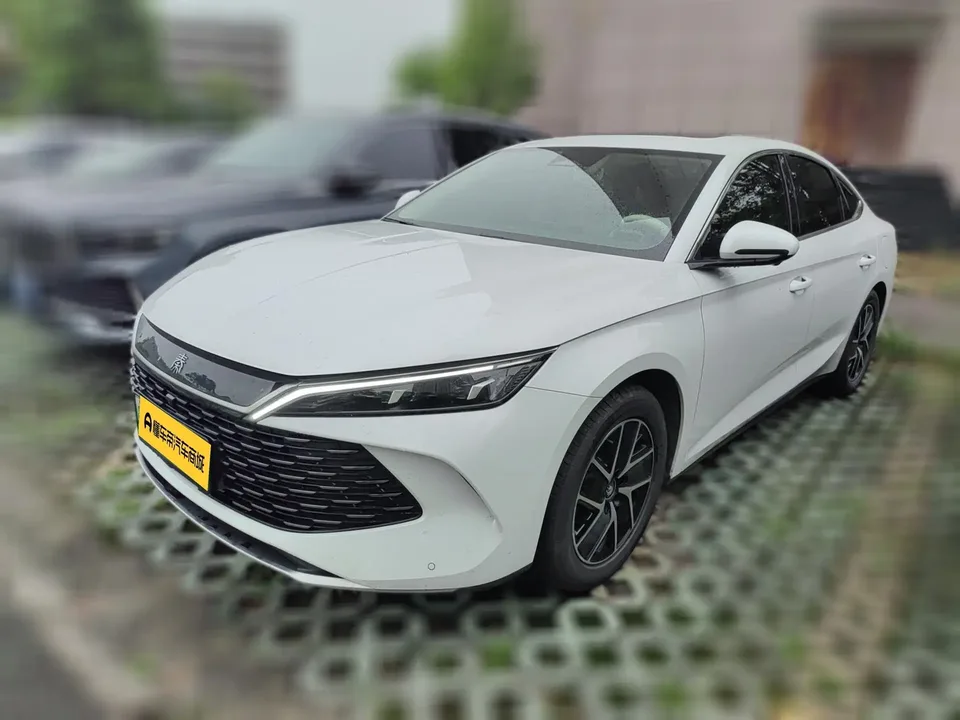 BYD Qin L DM 2024