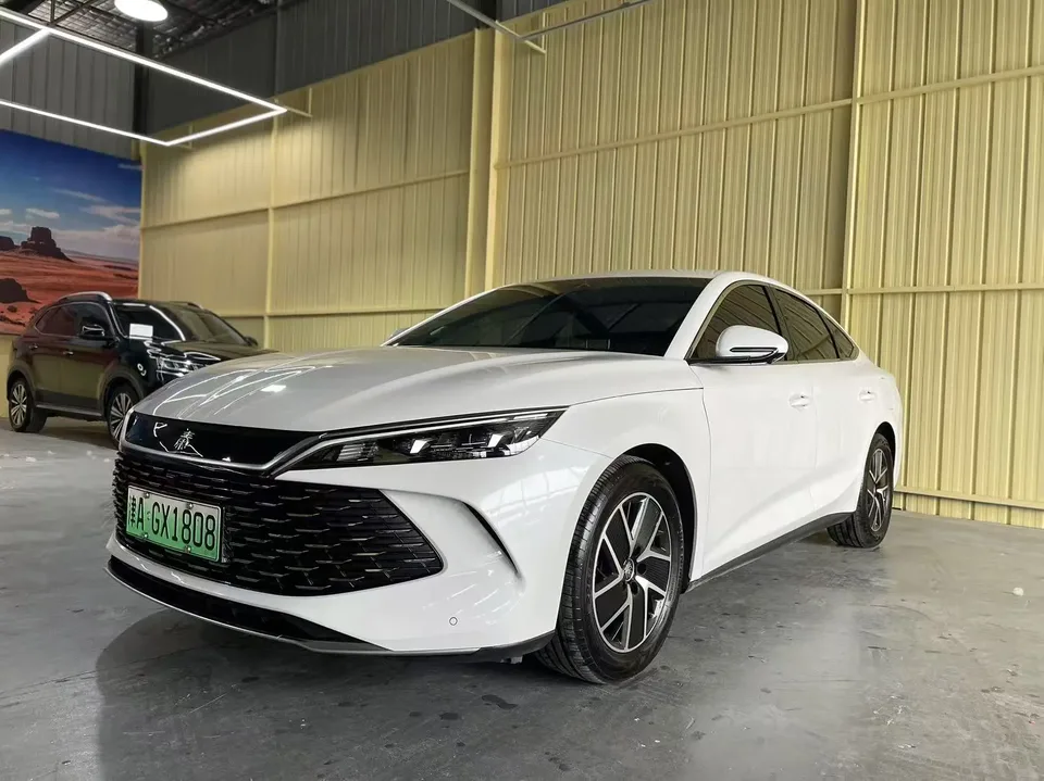 BYD Qin L DM 2025