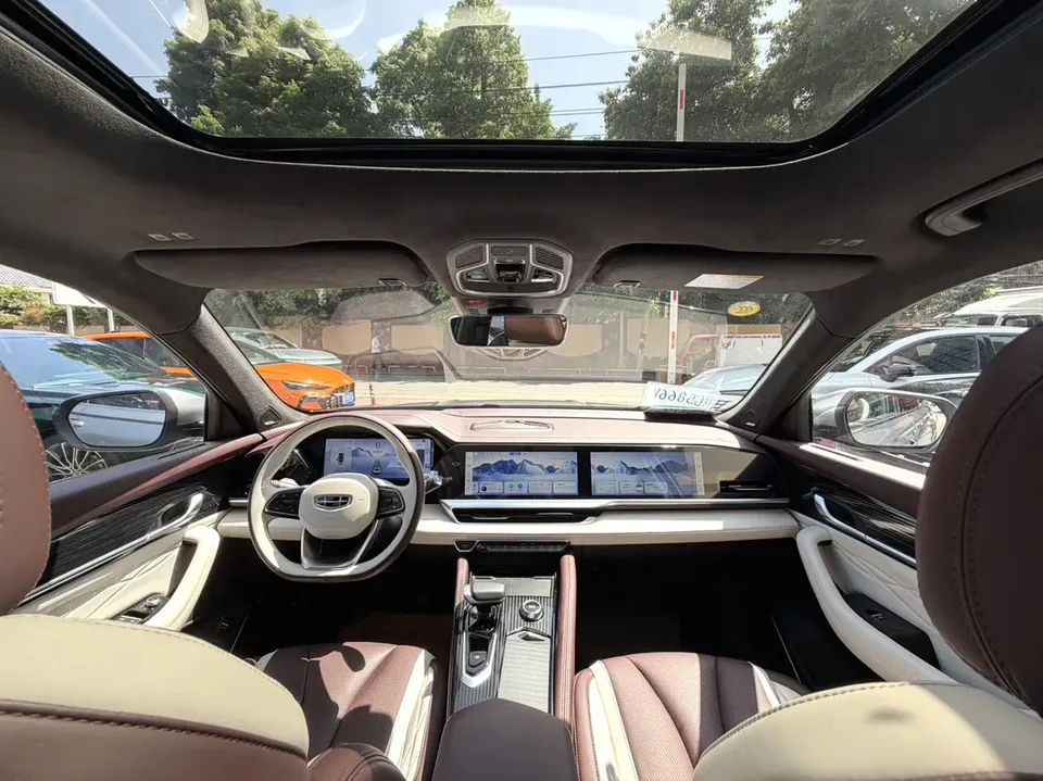 Geely Monjaro 2.0TD High Power Automatic 2WD Flagship Model 2023 — миниатюра 4