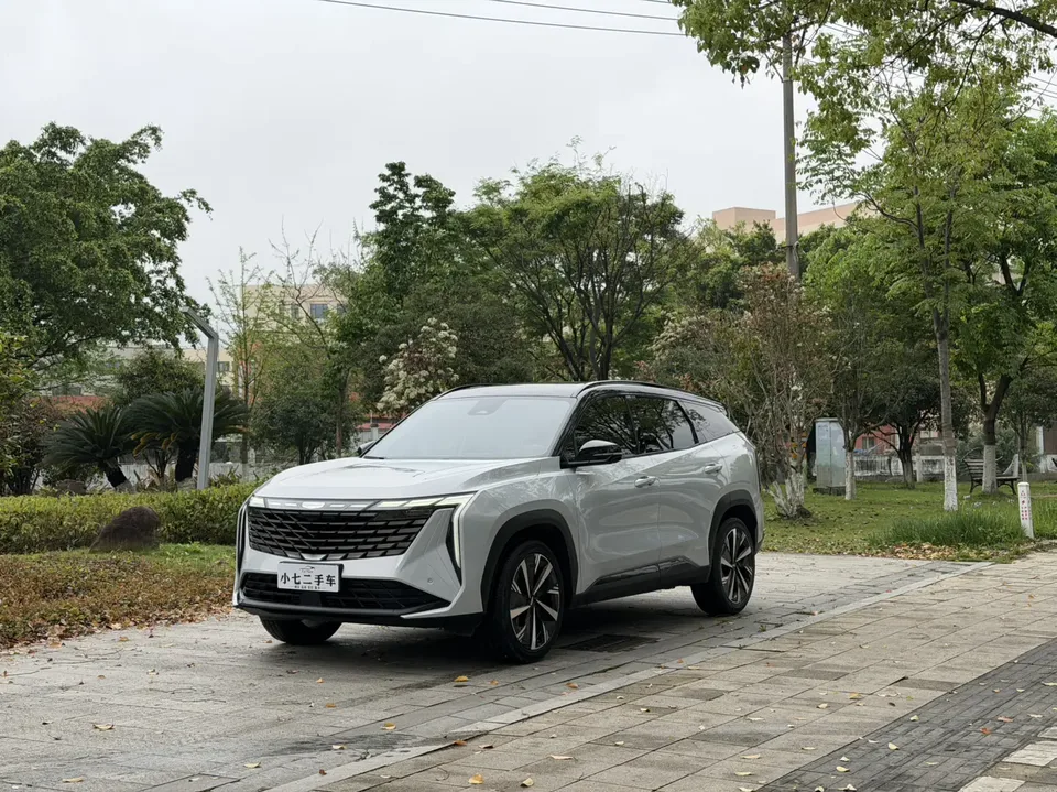 Geely Atlas L 2024