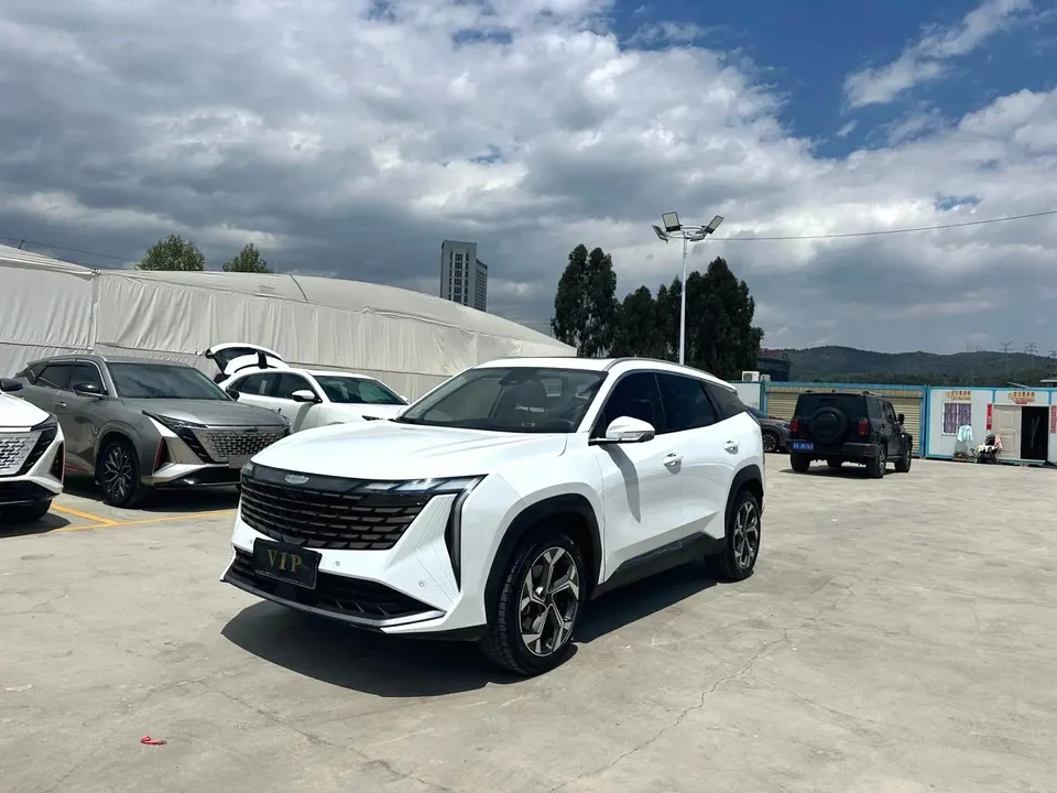 Geely Atlas L 2022