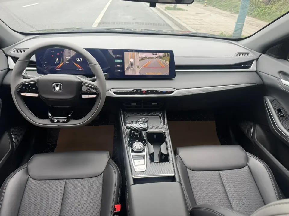Changan Raeton PLUS Ruicheng PLUS 2023 Ruicheng PLUS 2023 1.5T DCT Premium Edition 2024 — миниатюра 2