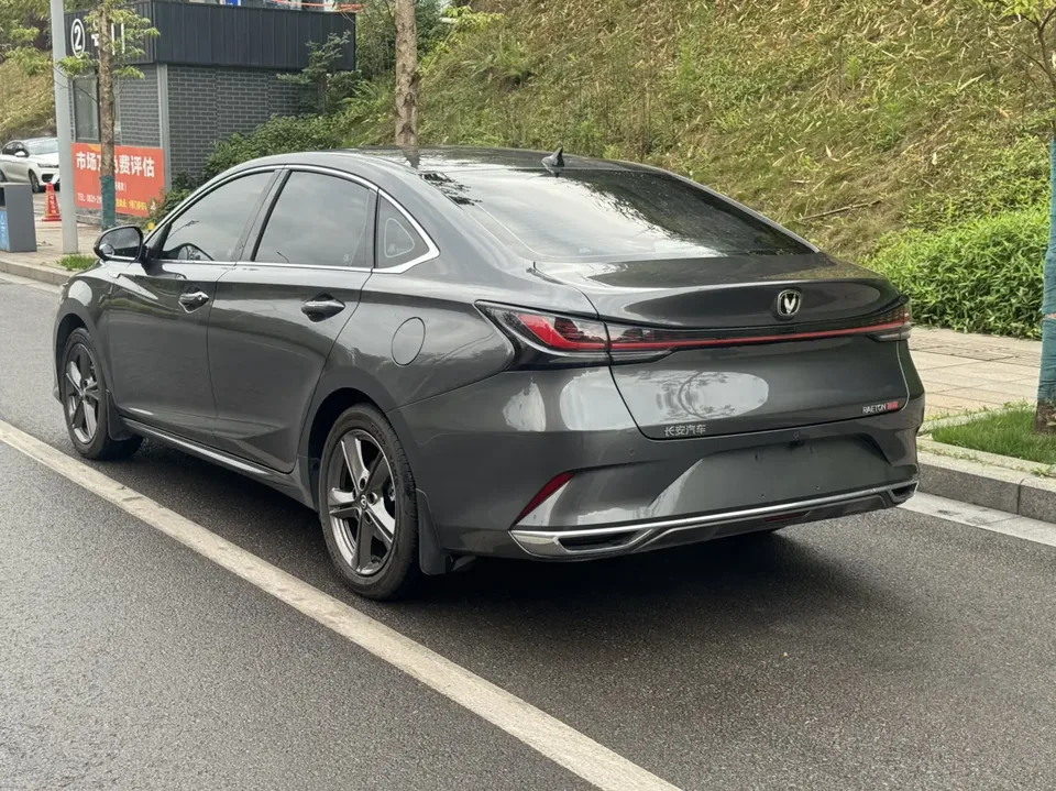 Changan Raeton PLUS Ruicheng PLUS 2023 Ruicheng PLUS 2023 1.5T DCT Premium Edition 2024 — миниатюра 4