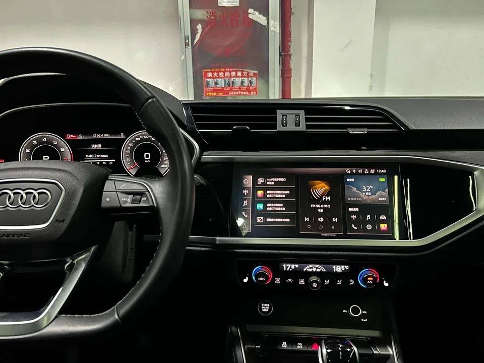 Audi Q3 Audi Q3 2022 35 TFSI Fashionable and Dynamic 2022 — миниатюра 3