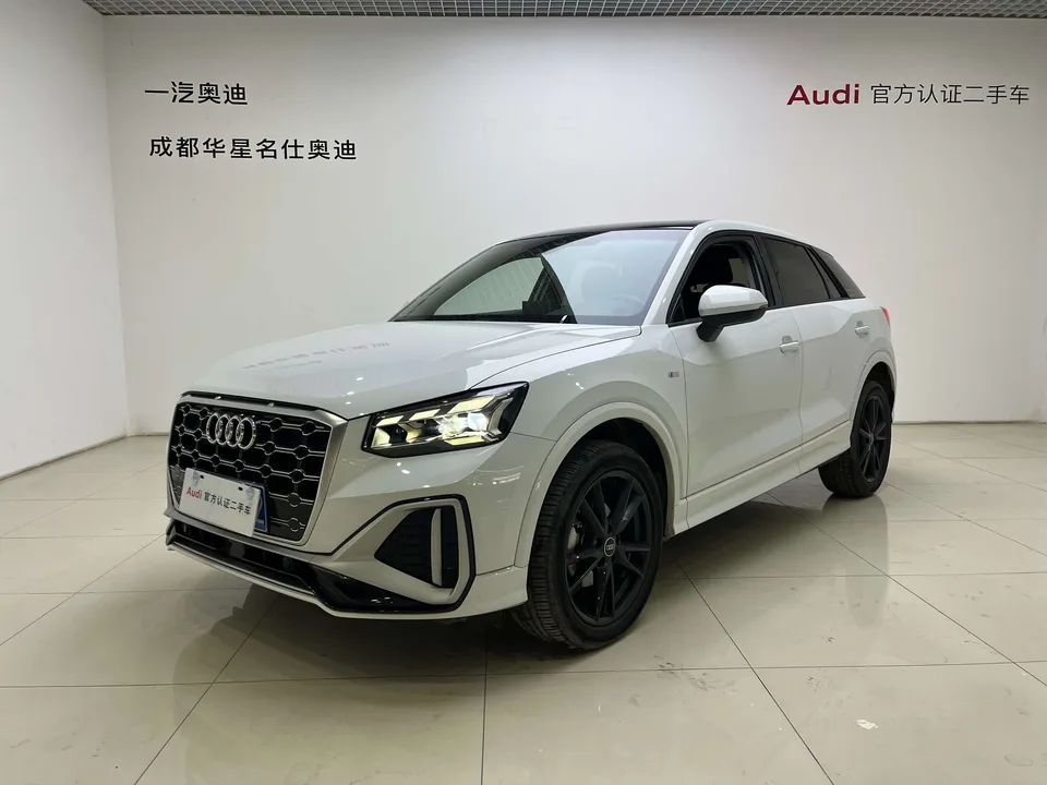 Audi Q2L Audi Q2L 2022 35 TFSI aggressive and dynamic model 2023 — фото 1, купить с доставкой в Москву