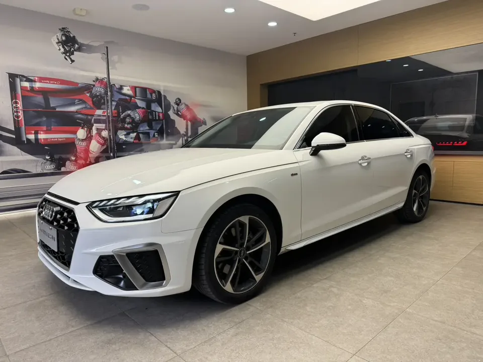 Audi a4 l 2022