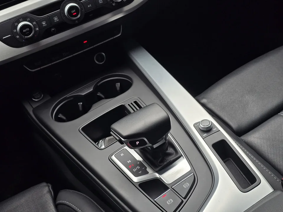 Audi a4 l Audi A4L 2022 40 TFSI Fashion Dynamic Edition 2023 — миниатюра 4