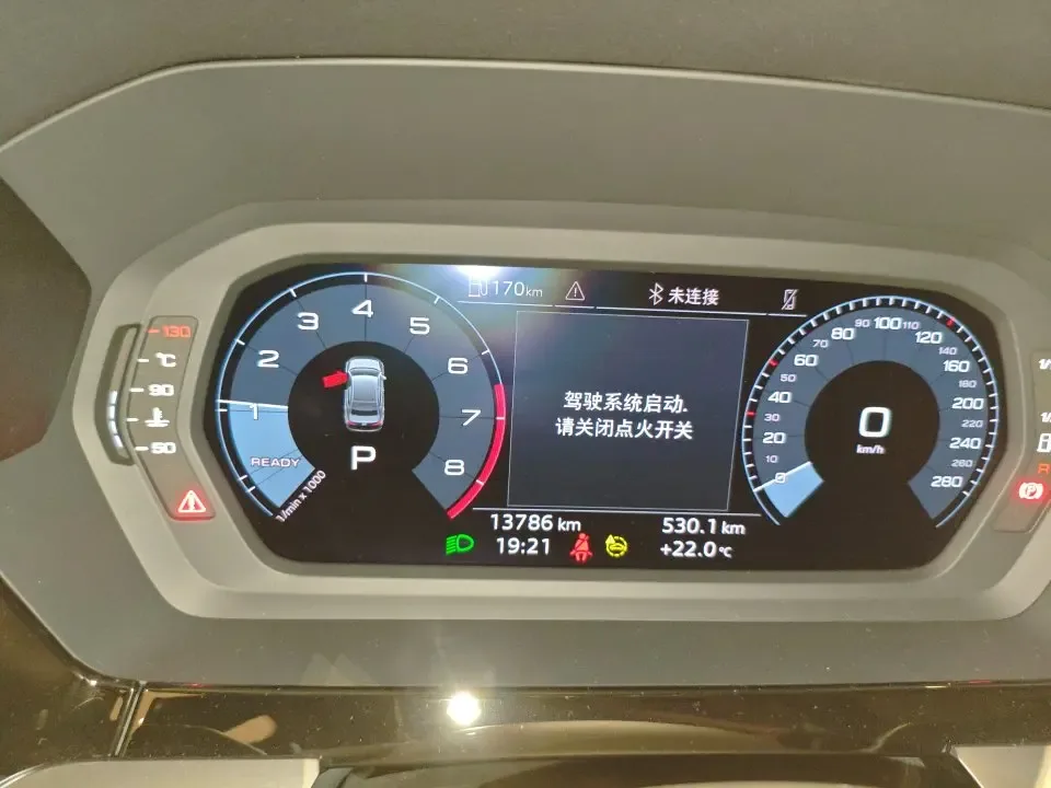 Audi A3 A3L Limousine 35 TFSI Fashion Sports 2023 — миниатюра 3